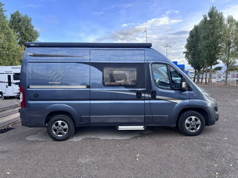 44025-01-2048.jpg